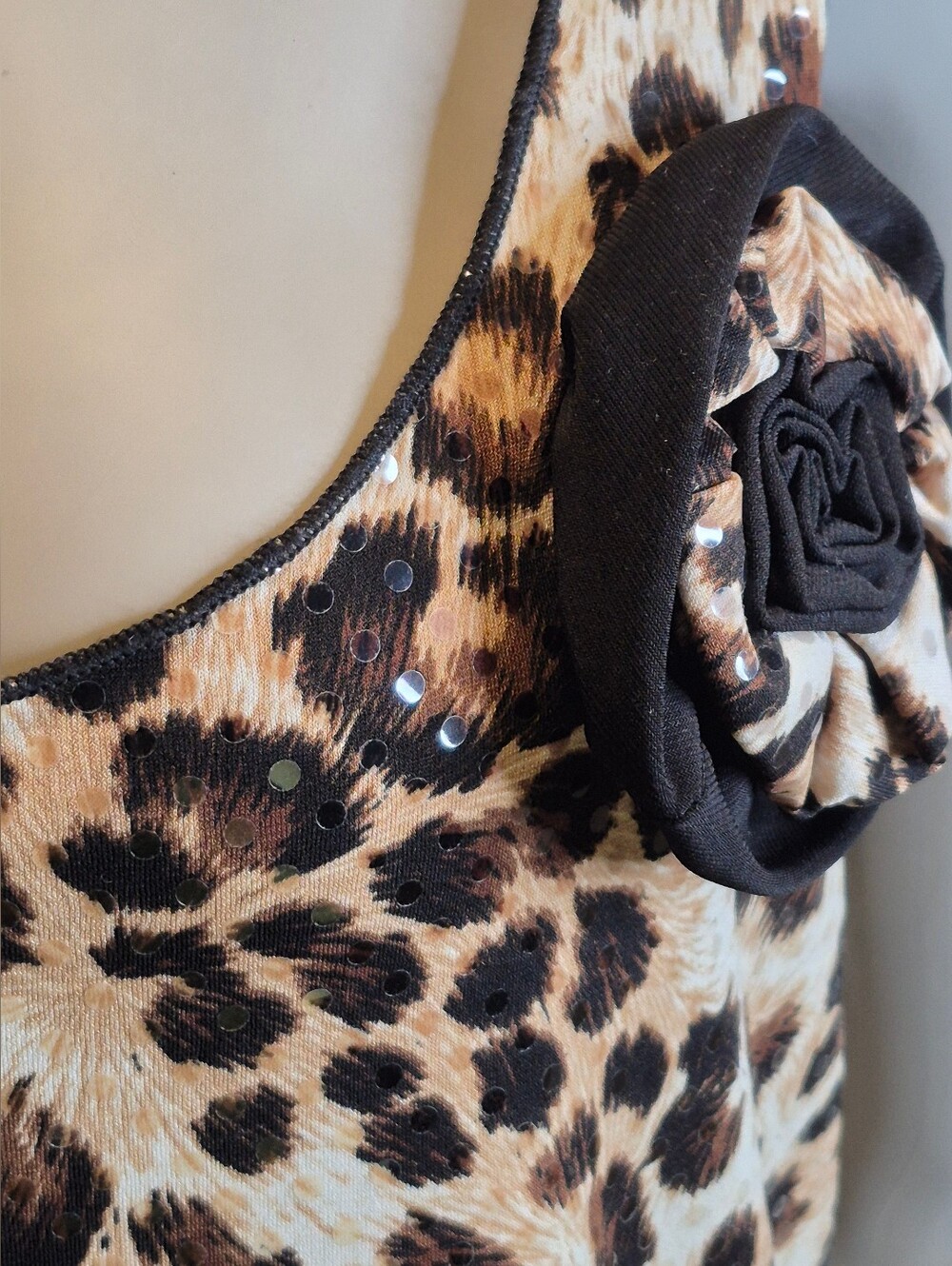 Leopard-Print Scoop Neck Camisole in Brown - Picture 7 of 16